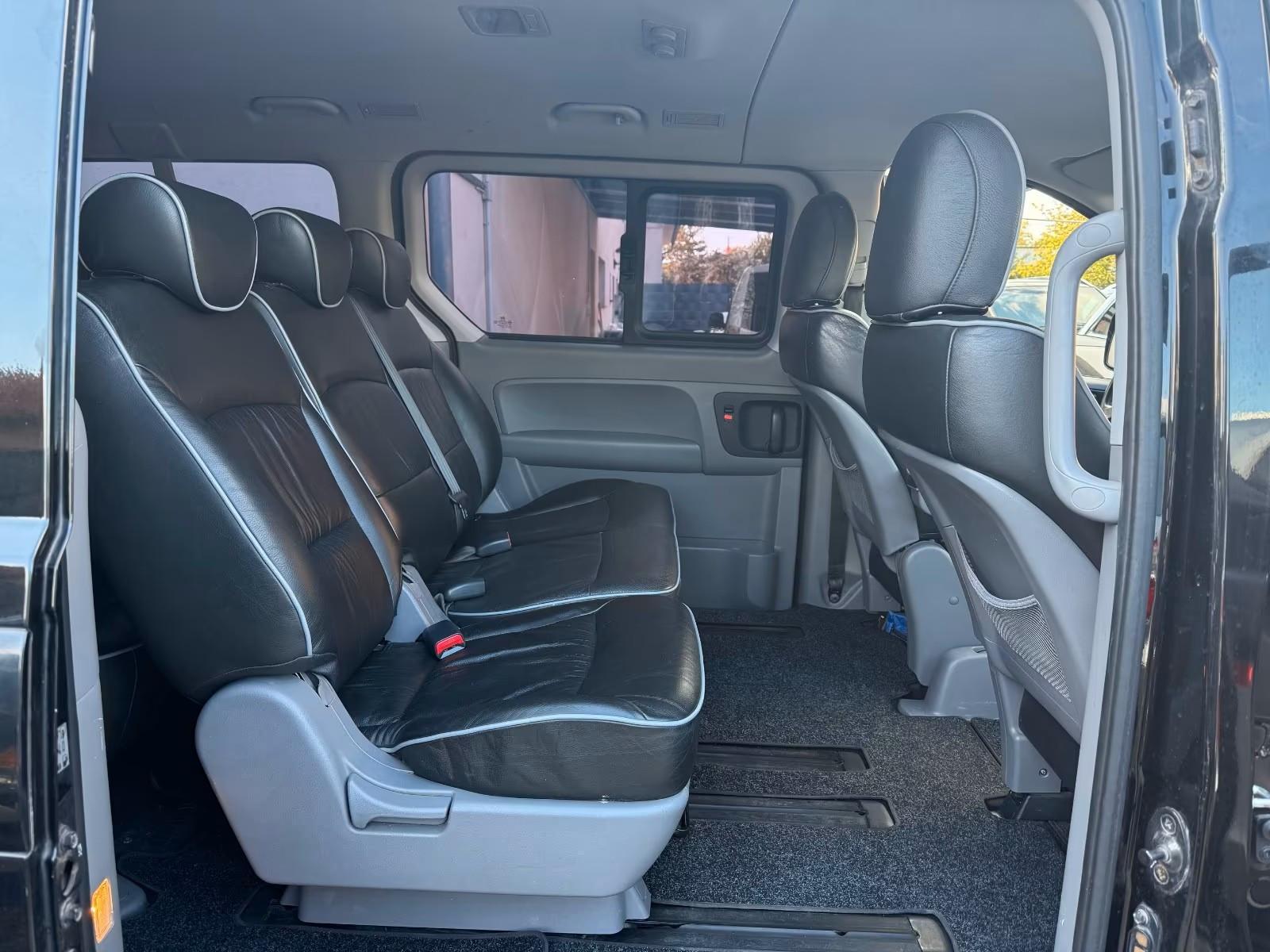 Hyundai H-1 Travel 2.5 CRDi+Leder+2.Hand+8 Sitze+PDC+