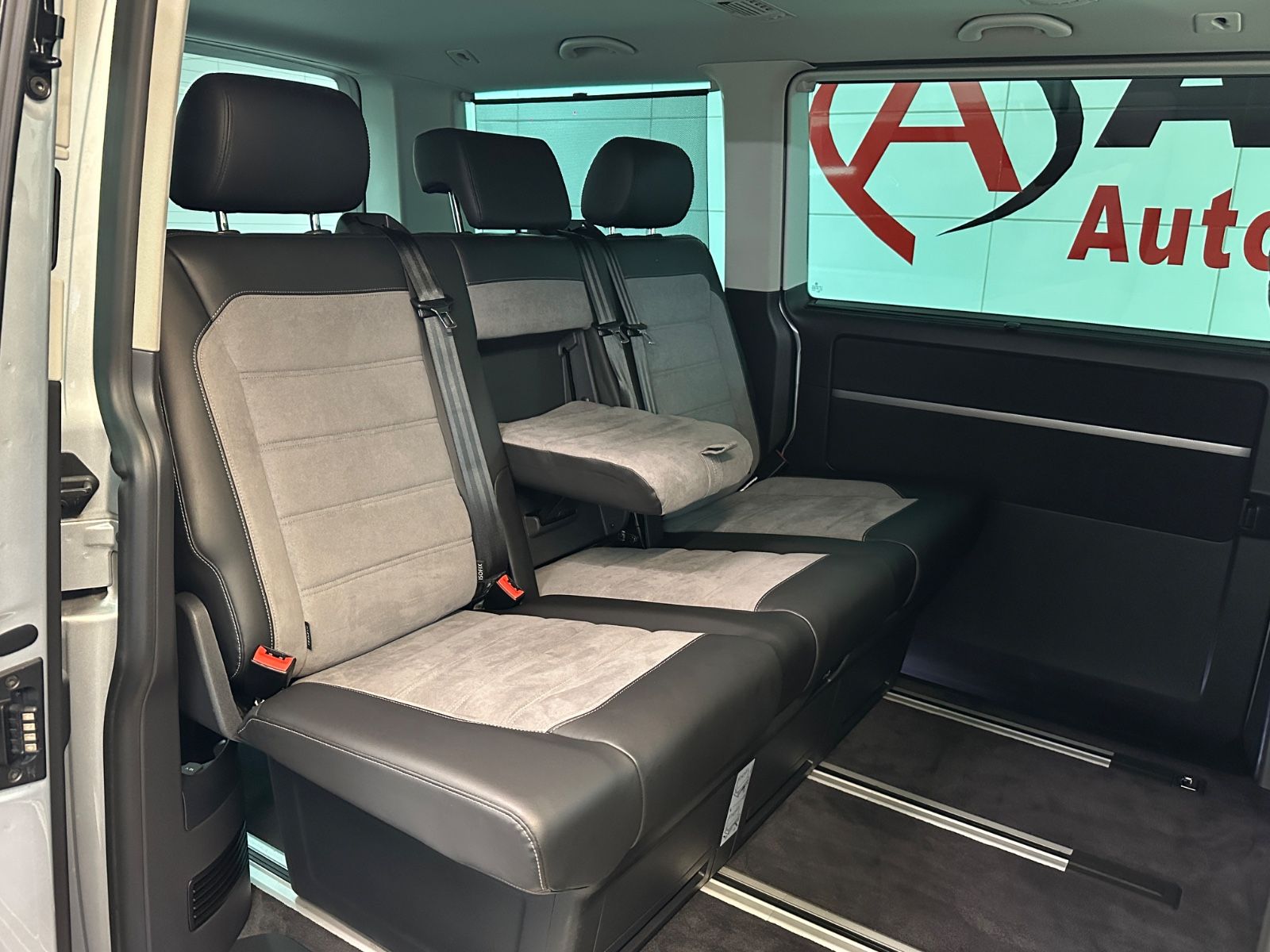 Volkswagen T6.1 Multivan Generation Six FWD Virtual LED foto 22