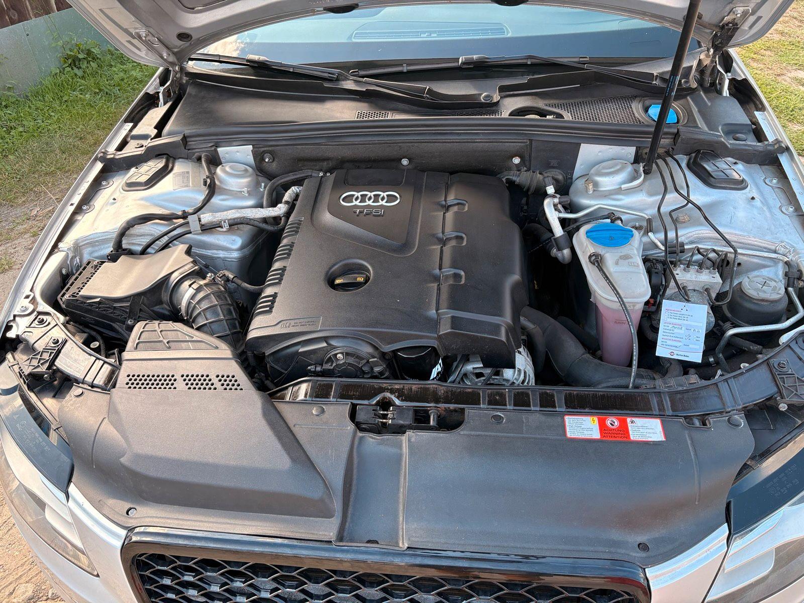 Audi A4 2009 — photo 14