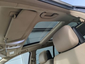 Mercedes E 350 - 12