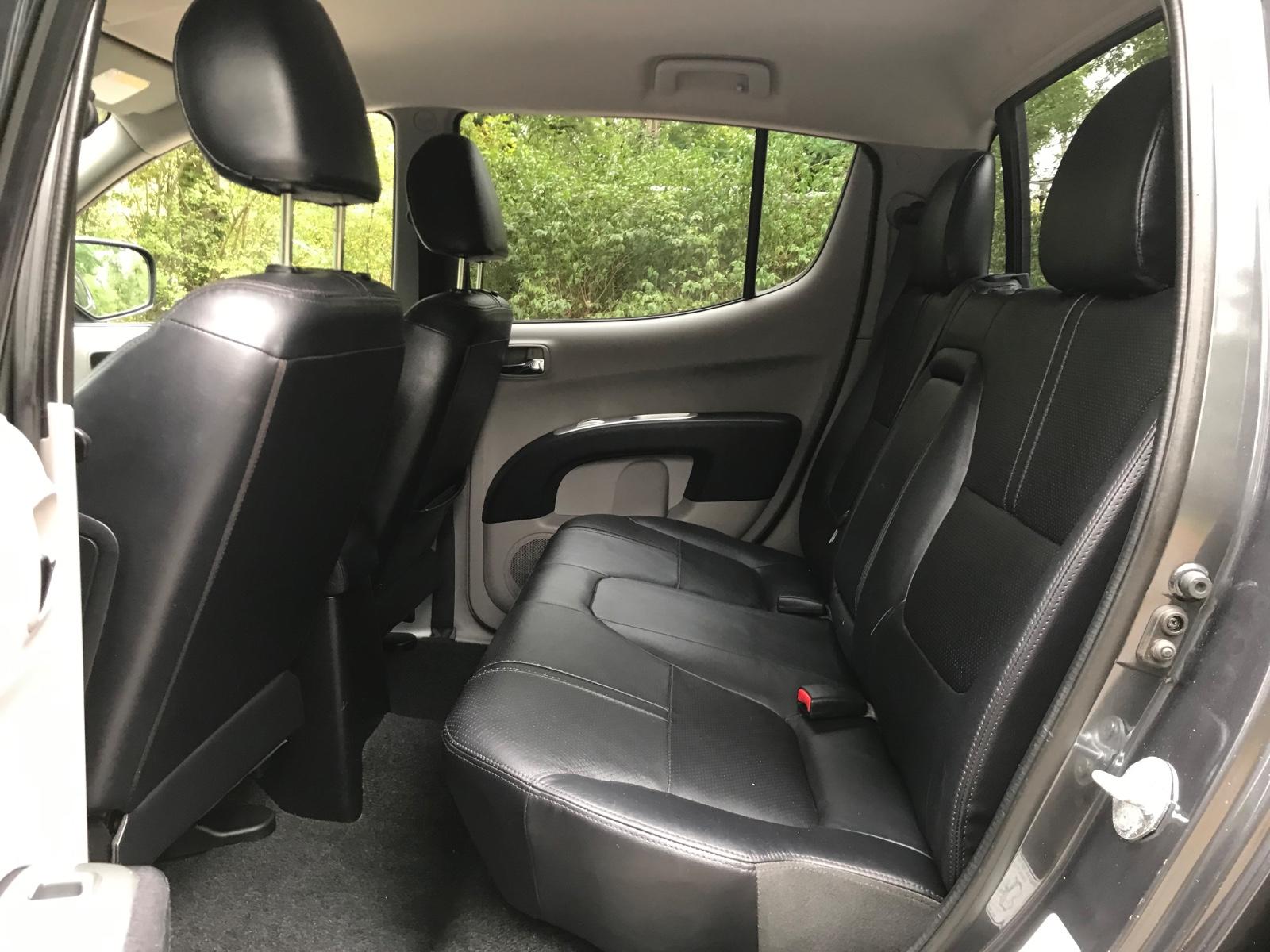 Mitsubishi L200 Intense Doppelkabine 4WD Automatik