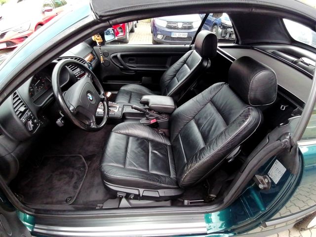 BMW 320 3 Cabrio (E36) 320i
