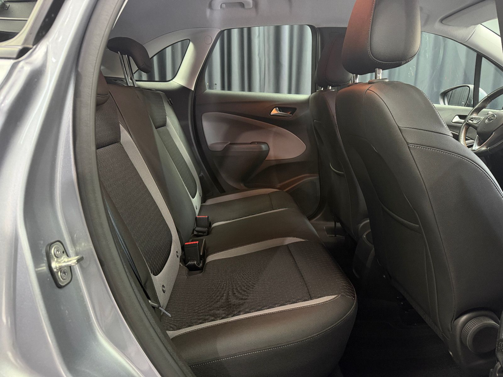 Fahrzeugabbildung Opel Crossland (X)1.2 DI Turbo Innovation|AUTOMATIK