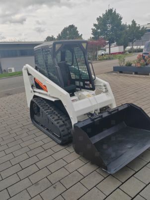 Bobcat T140 ( only 1764 mhour)