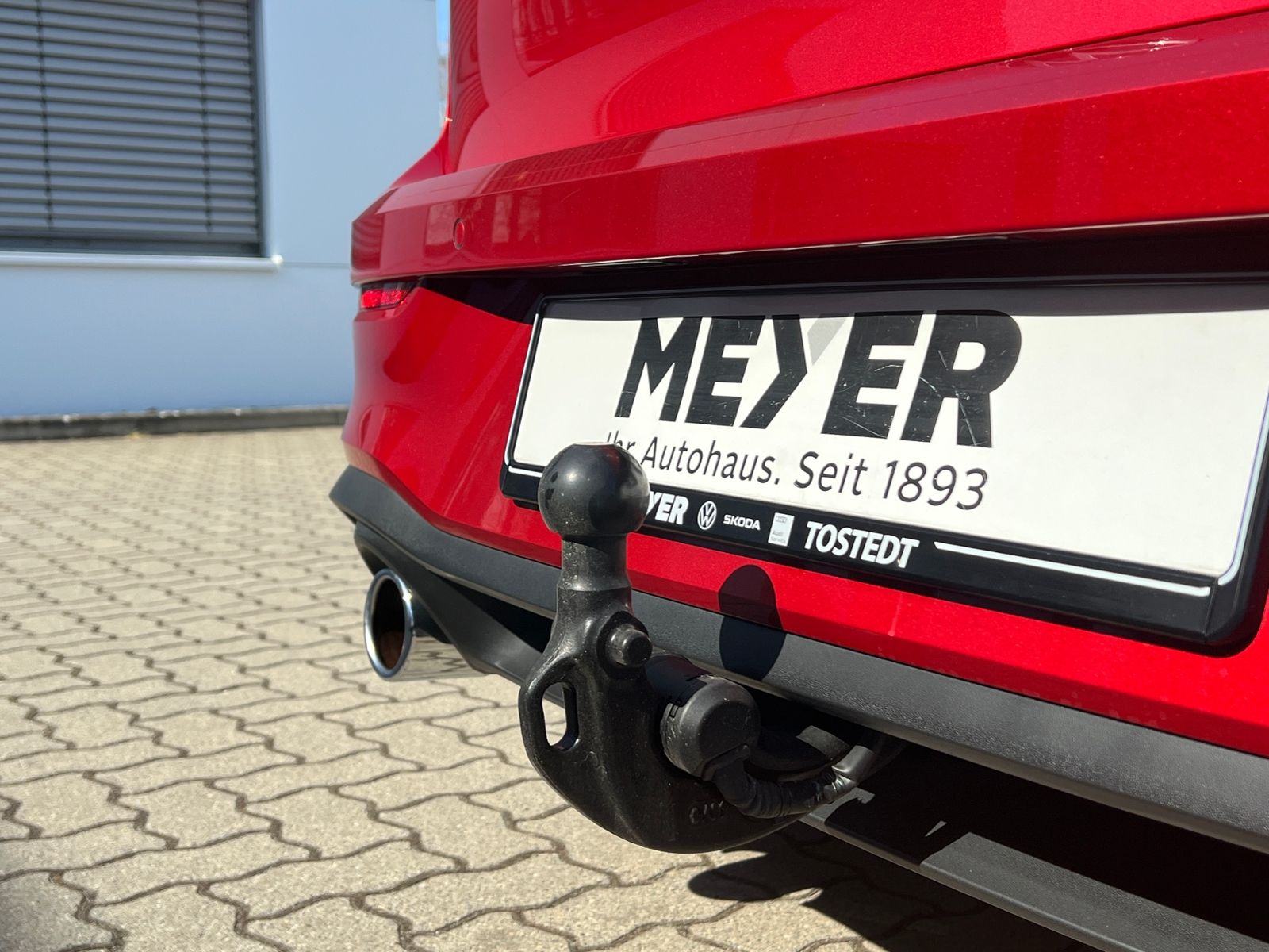 Fahrzeugabbildung Volkswagen Golf VIII GTI 2.0 TSI DSG *AHK, LED, Black Style