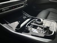 BMW X5 M60 - Vorschau Bild 13