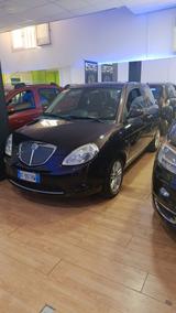 Lancia Ypsilon 1.3 MJT 75 CV Platino - Lancia Ypsilon aus 2009