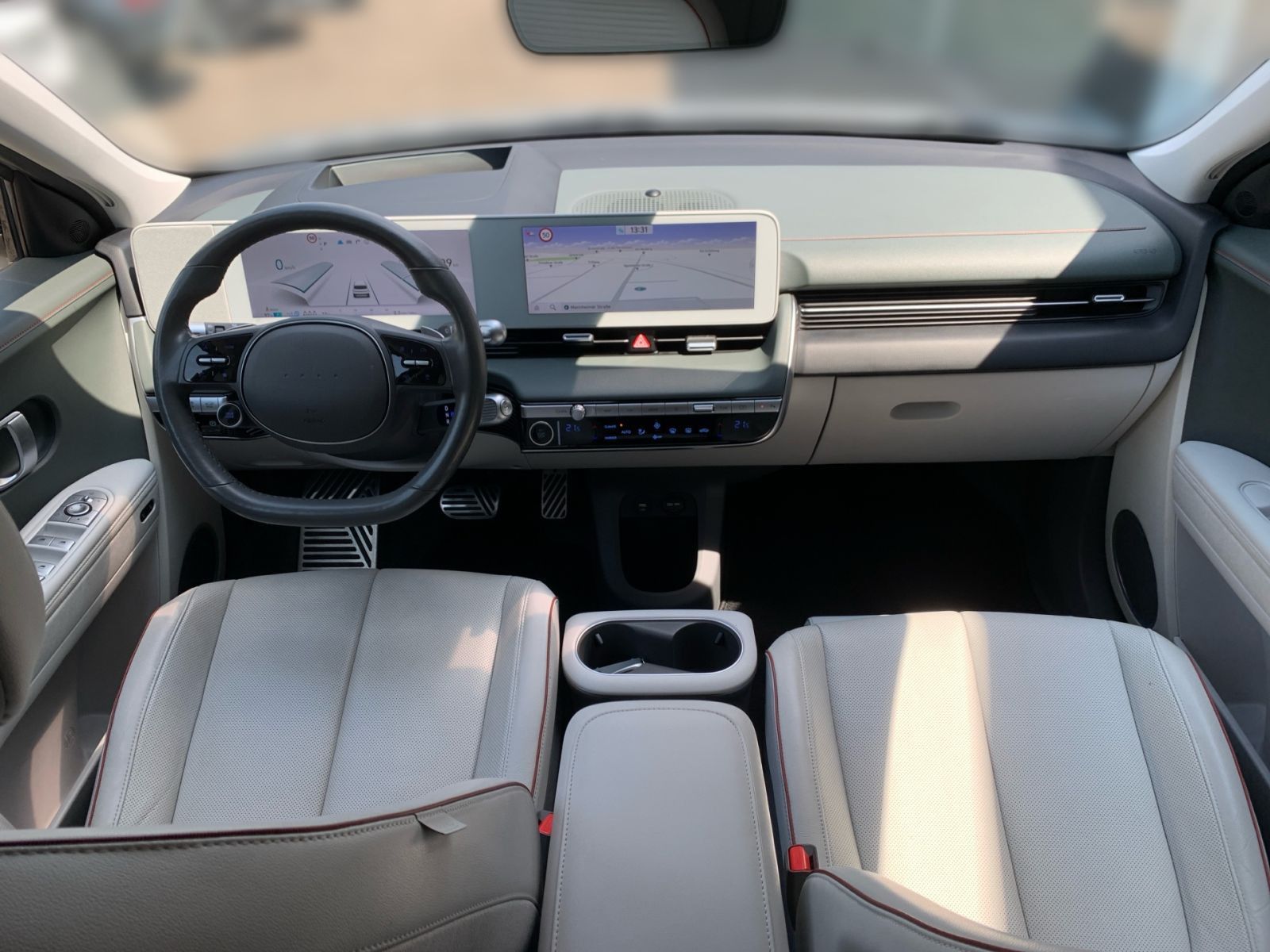 Fahrzeugabbildung Hyundai IONIQ 5 Uniq 72,6 kWh Relax 20 Zoll