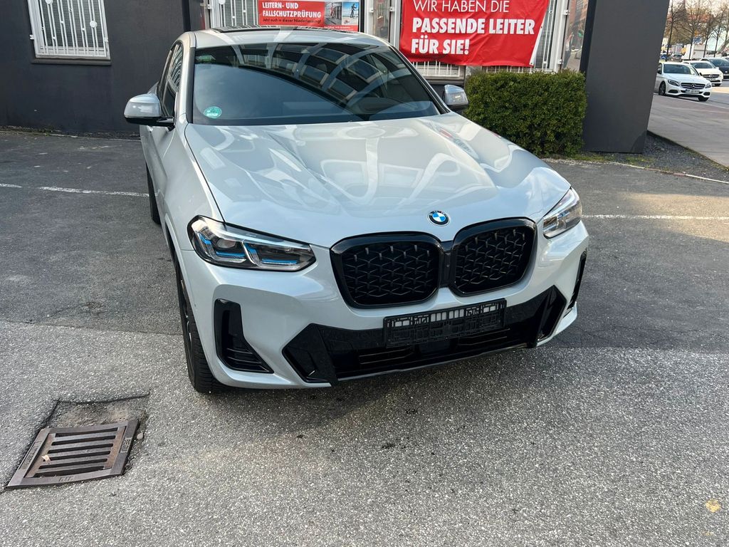 Image of BMW X4