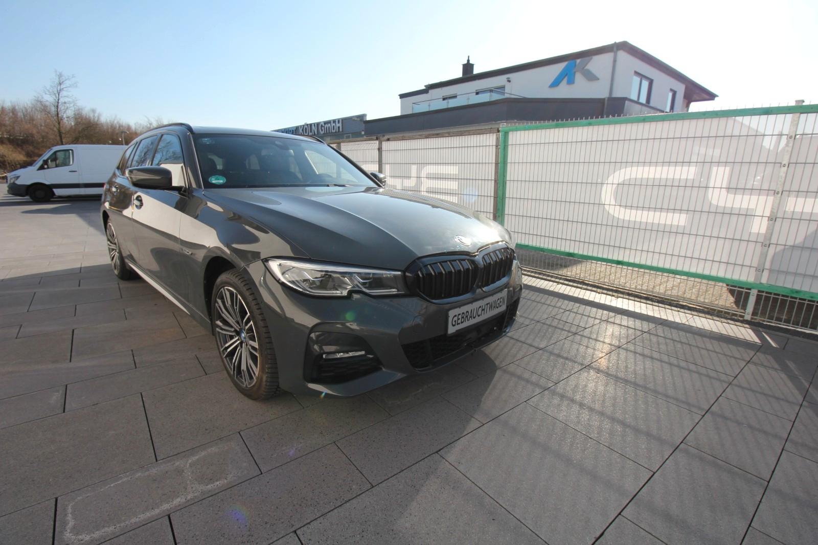BMW 330 Touring 330 e xDrive M Sport, Pano, Head-Up