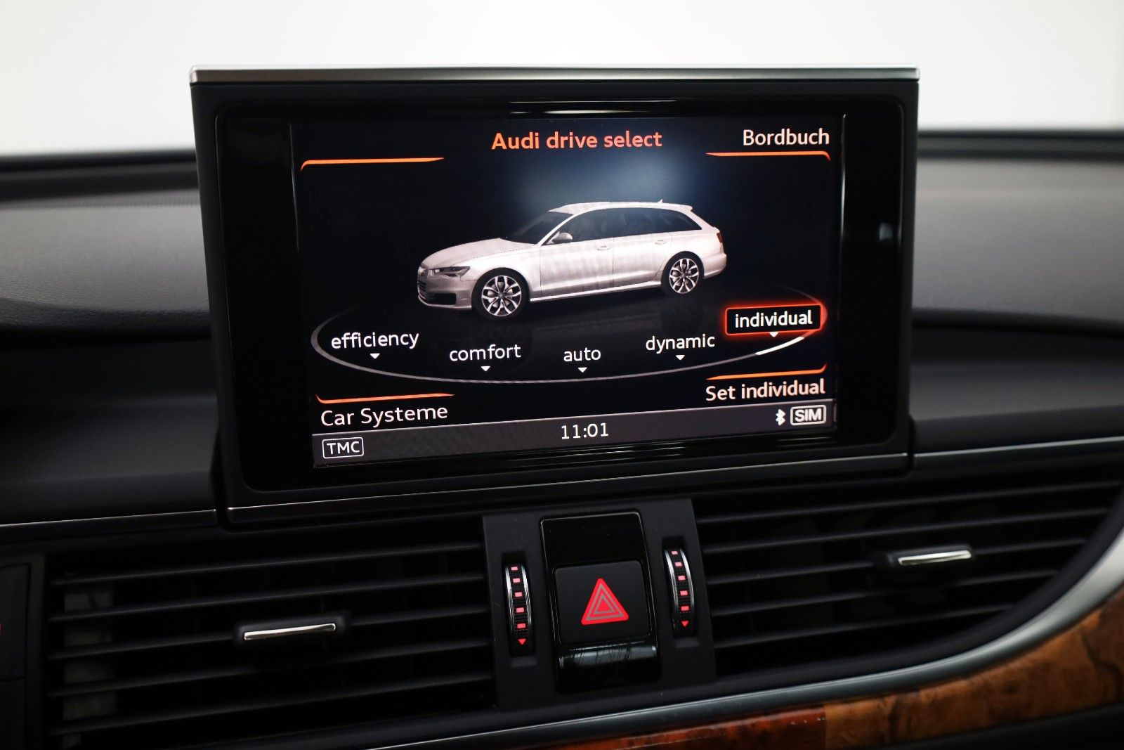 Fahrzeugabbildung Audi A6 Avant 3.0TDI Leder,Navi,Xenon,Panor,BOSE,+WR