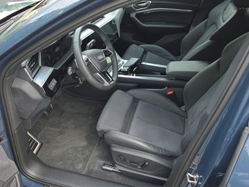 Audi Q8 e-tron - 9
