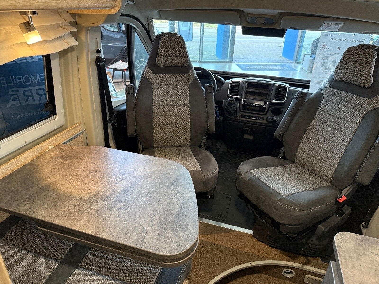 Fahrzeugabbildung Pössl Summit 600 Plus Citroen 140 PS Dörr Edition
