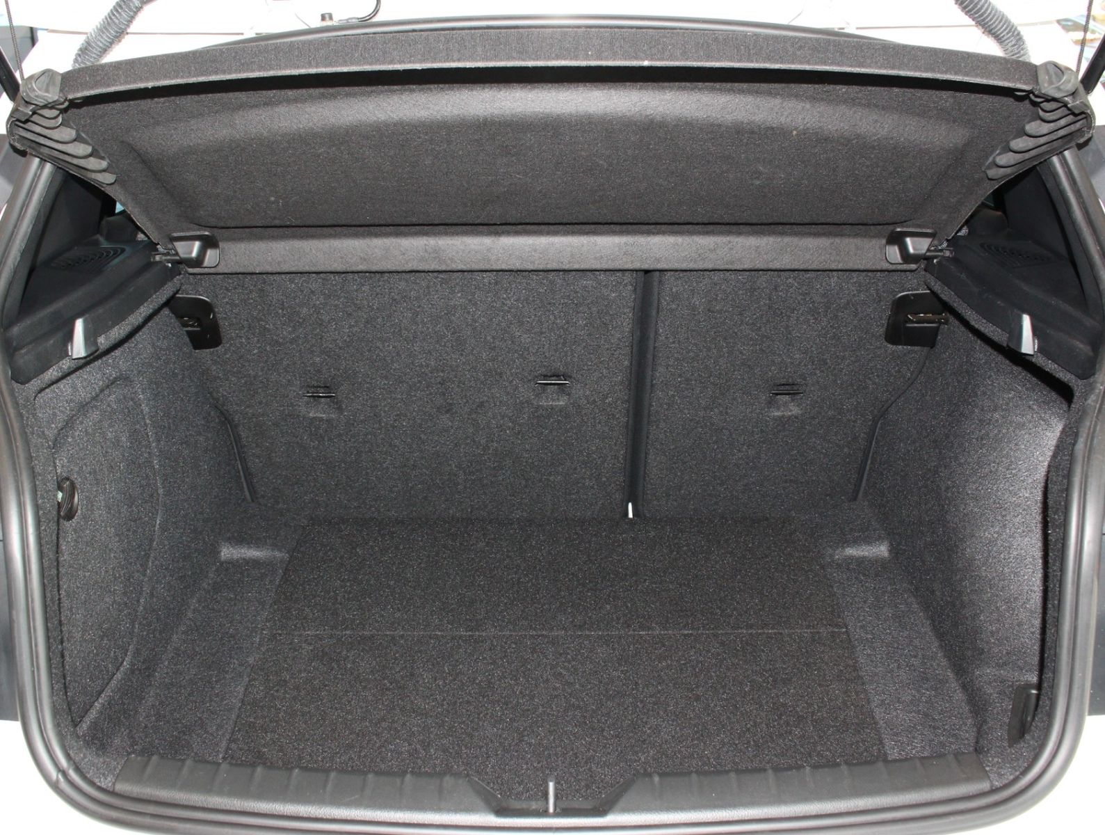 Fahrzeugabbildung BMW 120 d M Sport Navi*Bi Xenon*1. Hand*HiFi