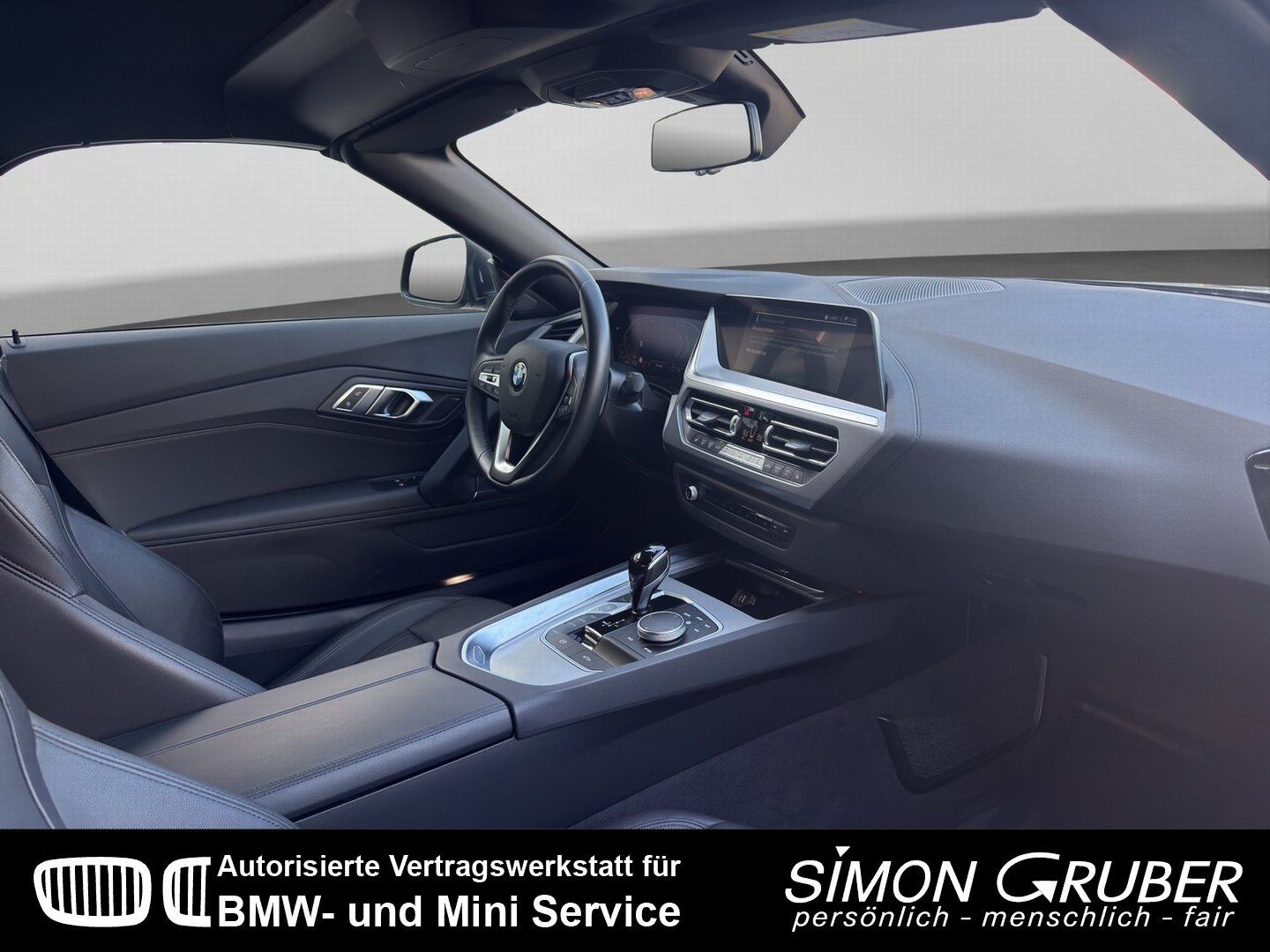 Fahrzeugabbildung BMW Z4 sDrive 20 i Advantage Leder Navi Live Prof
