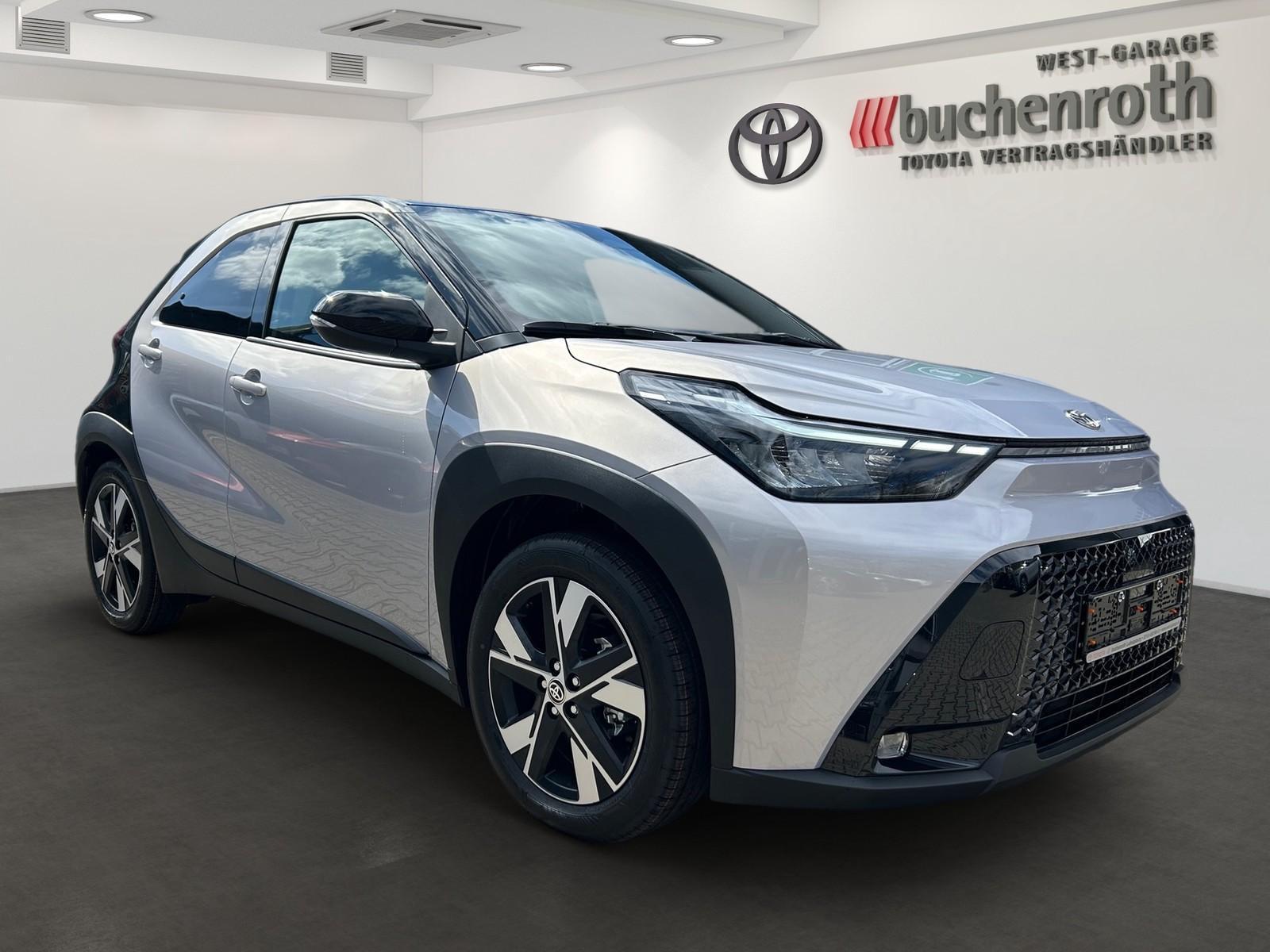 Toyota Aygo X Hybrid Teamplayer + Sitzheizung
