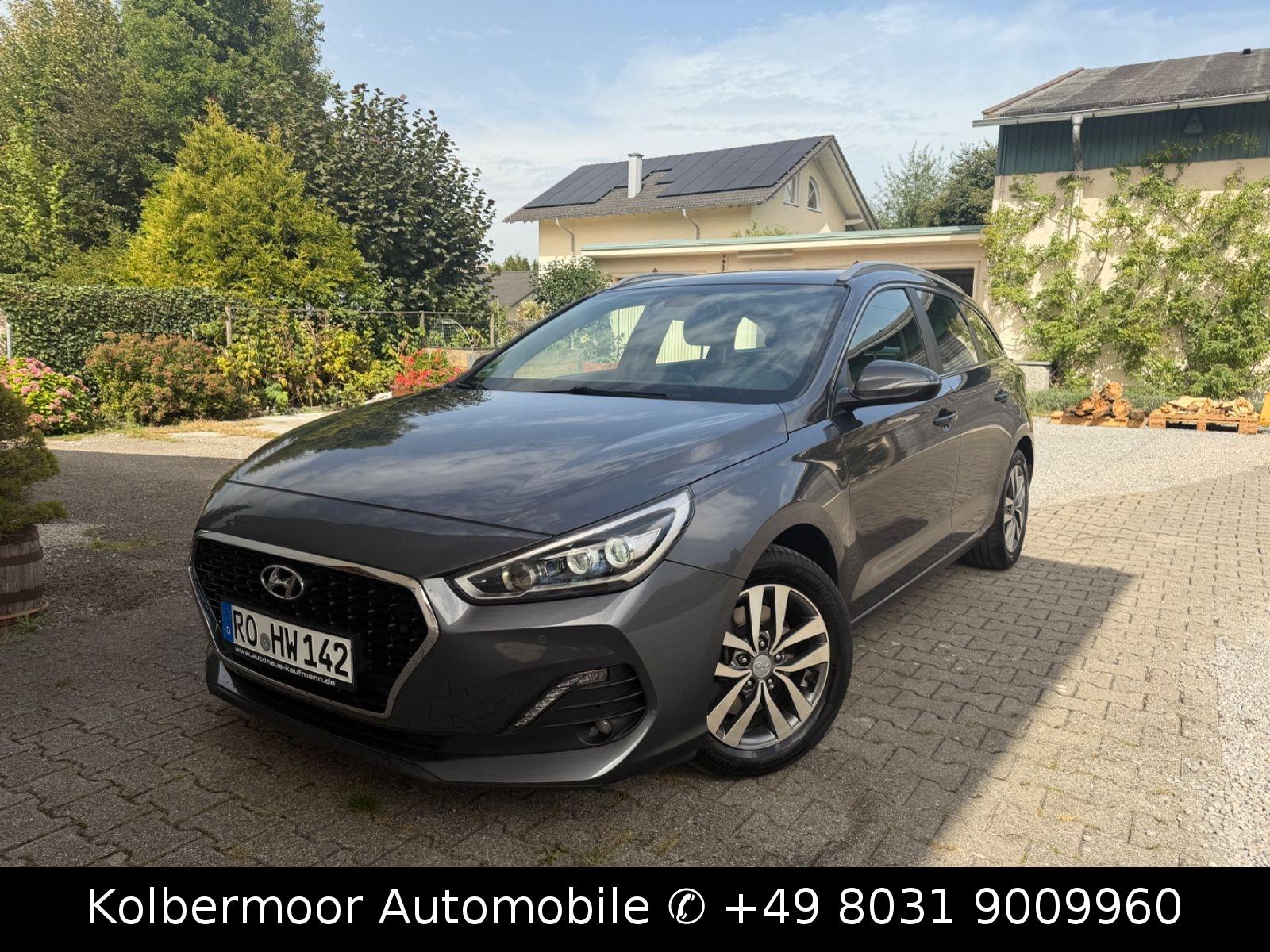 Hyundai i30 cw NAVI|KAMERA|SHZ|ALU|LHZ|