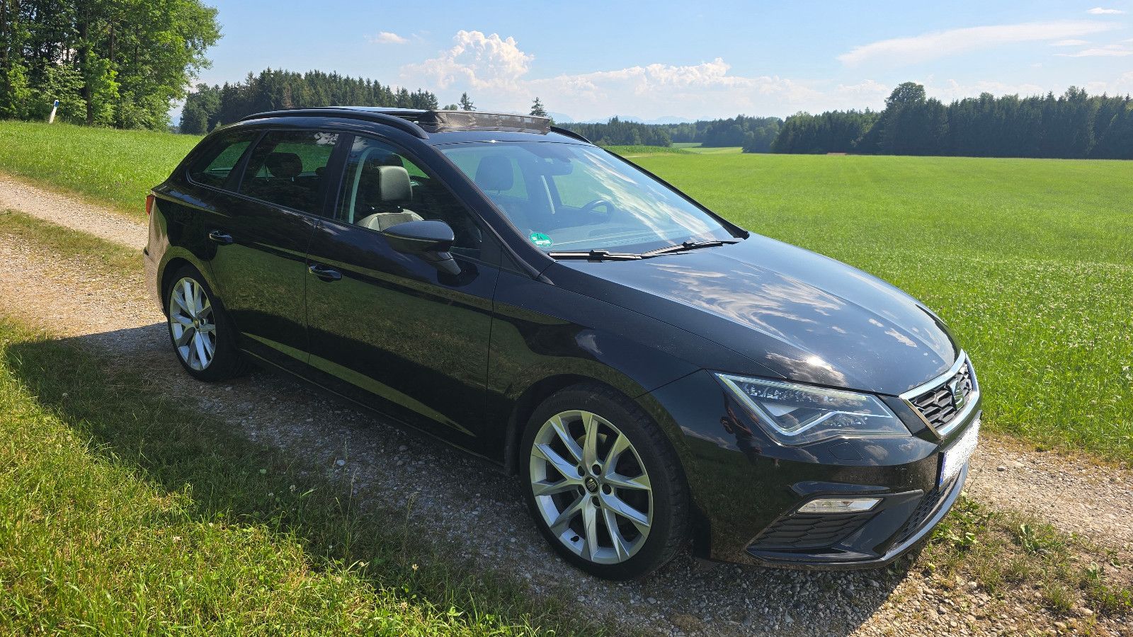 SEAT Seat Leon ST FR | 1. Hand | Pano | LED | 8-fach