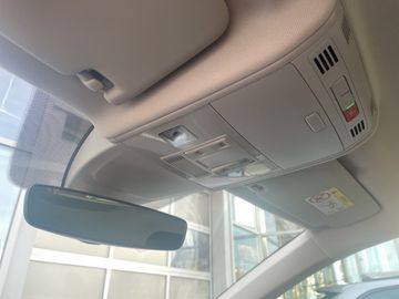 Volkswagen Taigo 1.0 TSI DSG Style MATRIX ACC NAVI SHZ ALU