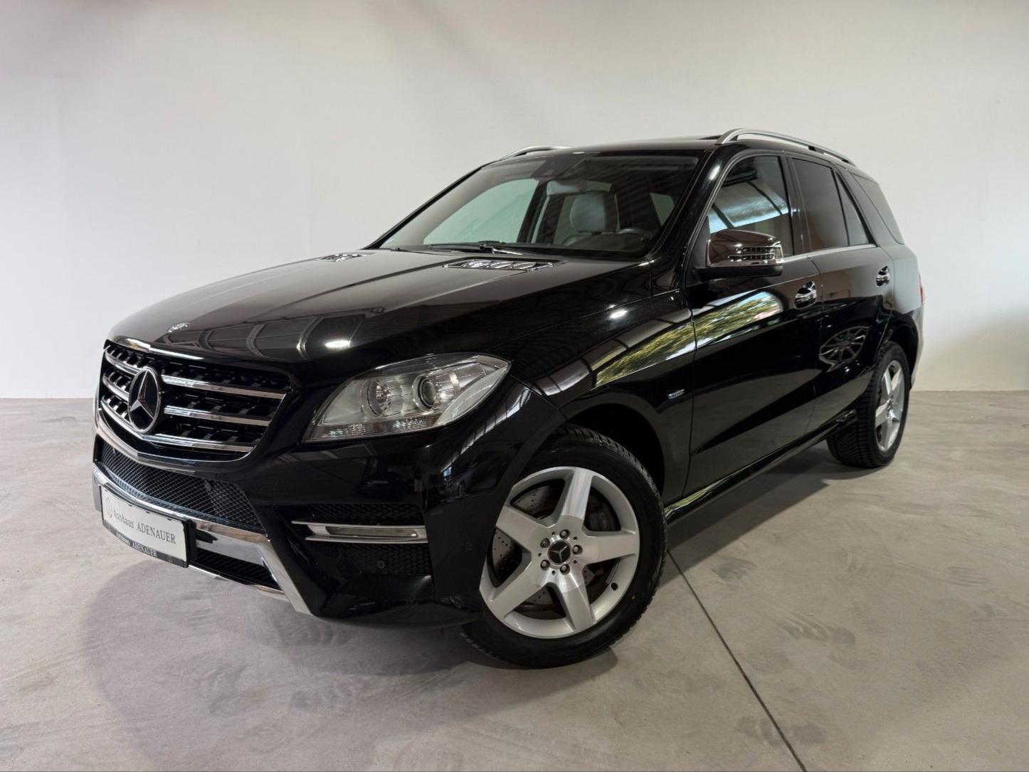 Mercedes-Benz ML 350| Blue Efficiency | 4 Matic | AMG PAKET