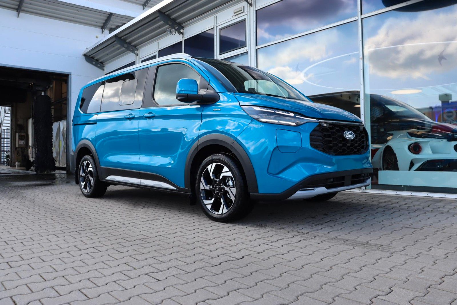 Ford Tourneo Custom Active PHEV 340/L1 0,0% FIN* AHK