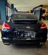 Porsche Panamera 4s Turbo+black Paket  - Porsche Panamera: 4s Turbo