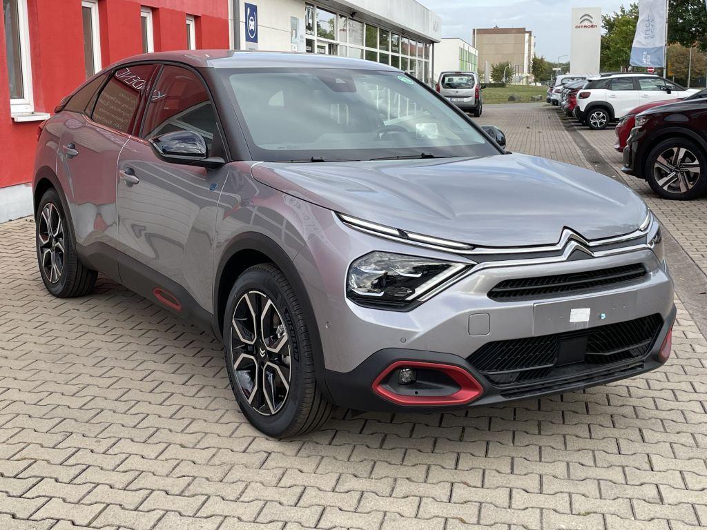 Citroën e-C4 Elektro 136 Shine + Kälte-Paket !