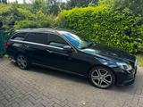 Mercedes-Benz Mercedes E250 CDI Bluetech T-Modell - Mercedes-Benz E 250 in Bremen