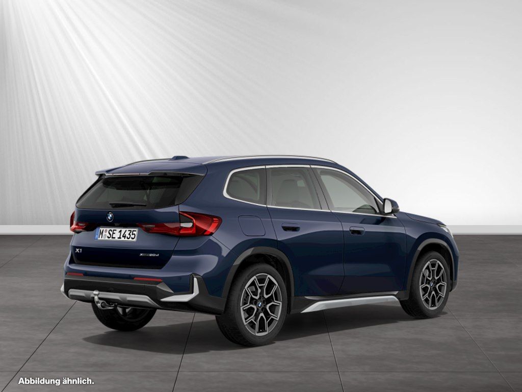 BMW X1 xDrive20d Anhängerk. DAProf. Head-Up H K foto 2