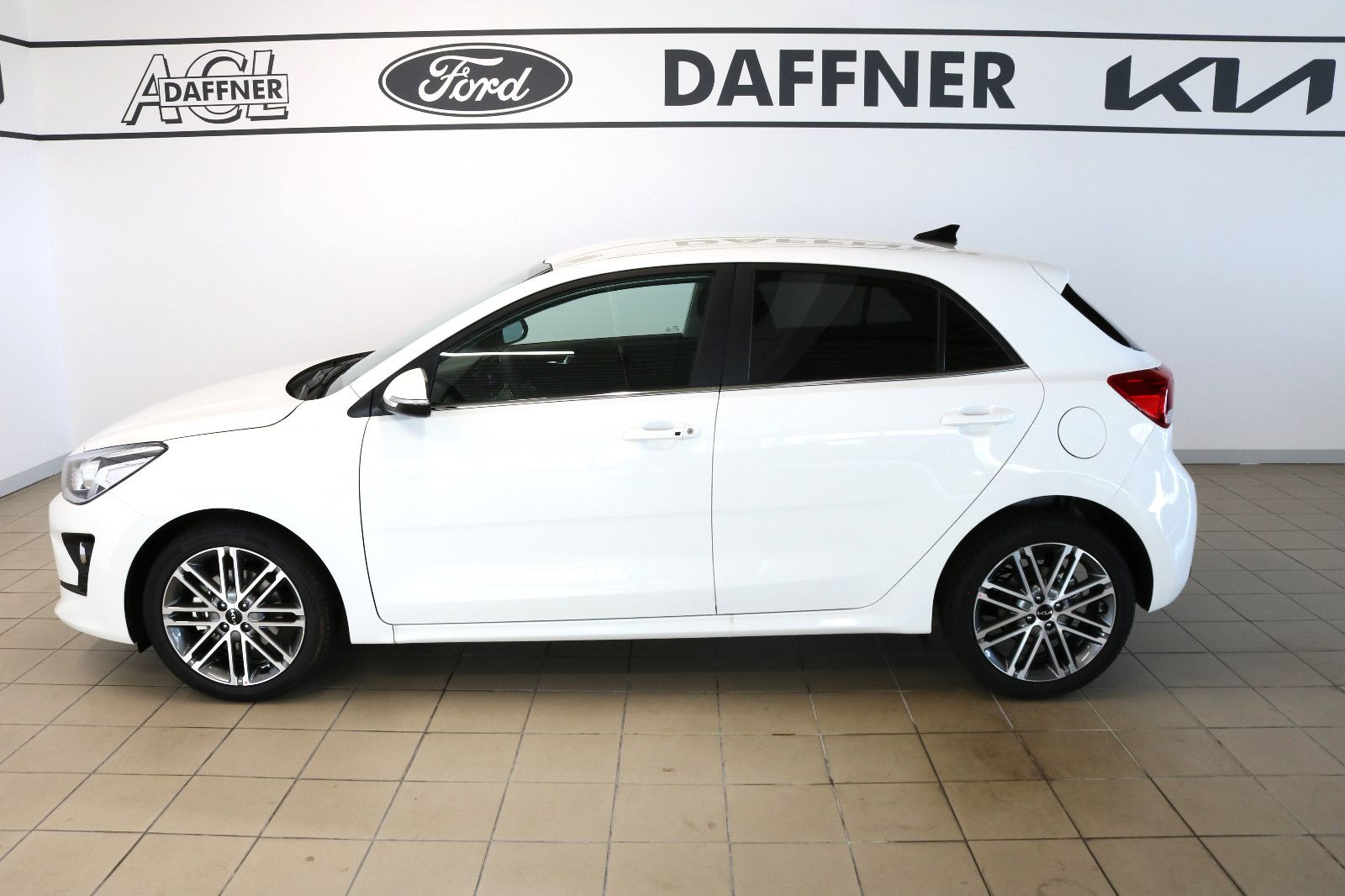 Fahrzeugabbildung Kia Rio Deutsches Modell !  7 Jahre Garantie !