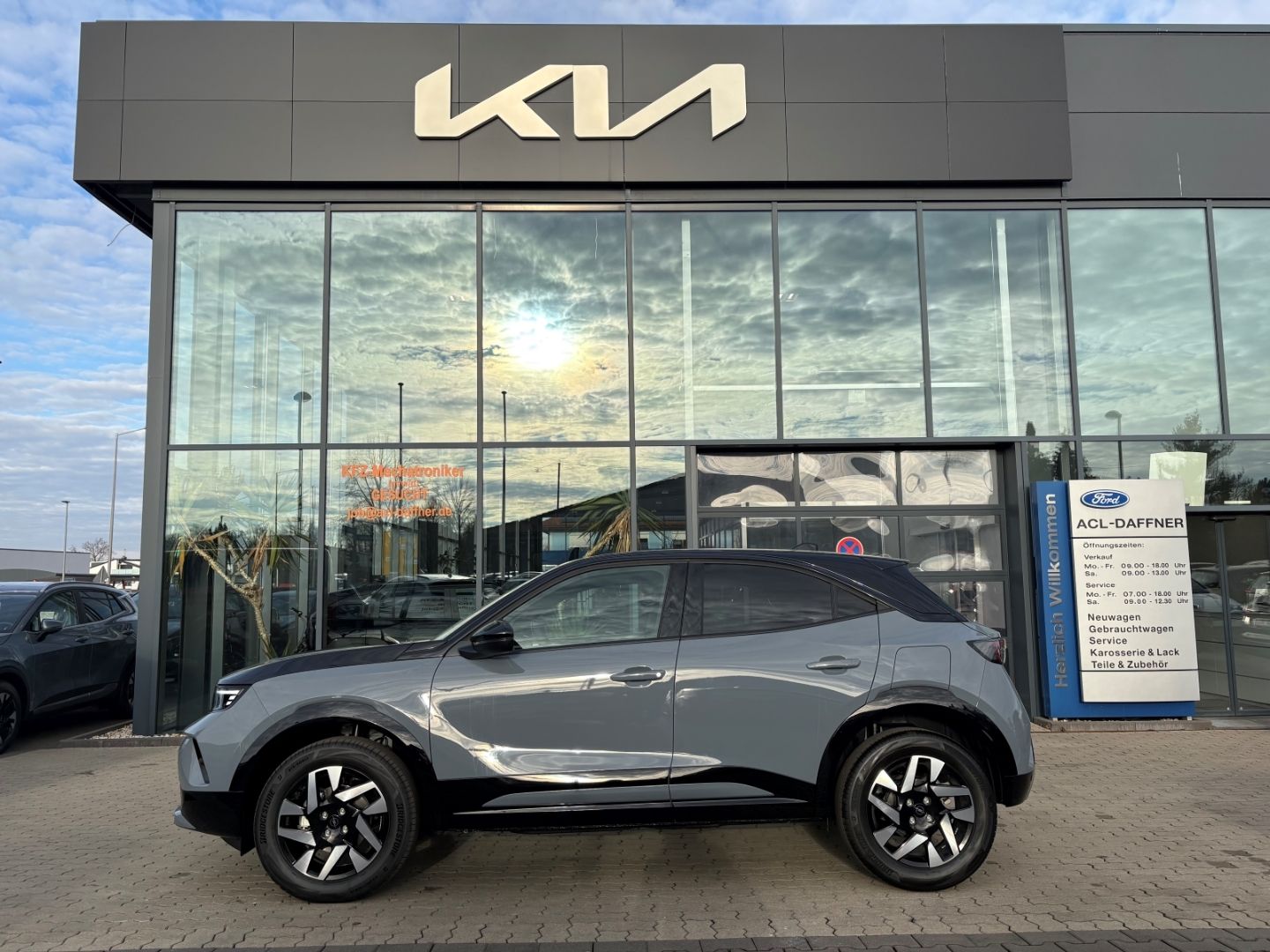 Fahrzeugabbildung Opel Mokka GS LED Apple CarPlay Android Auto Klimaaut