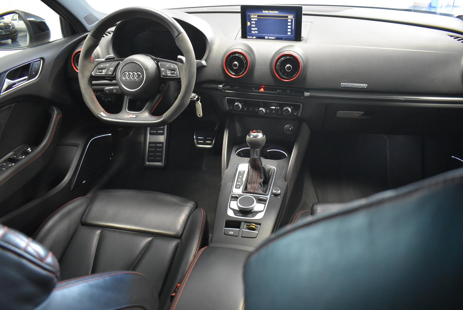 Audi RS3 2.5 TFSI Quattro Lim Aut Navi LED Kamer
