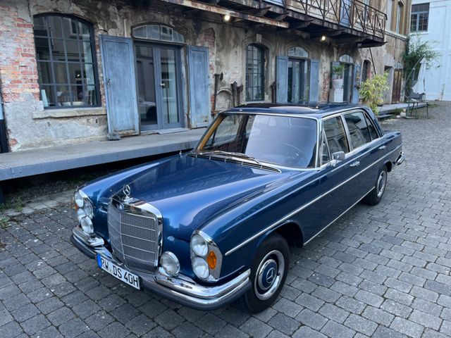 Mercedes-Benz 300SEL W109 vor einigen Jahren restauriert