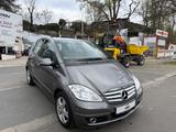 Mercedes-Benz A -Klasse A 180 Avantgarde *AUTOMOTIK *TÜV *AHK - Mercedes-Benz A-Klasse: Auto