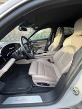 Porsche Taycan 4S - 1 Jahr Porsche Approved Garantie  - Porsche: Beige