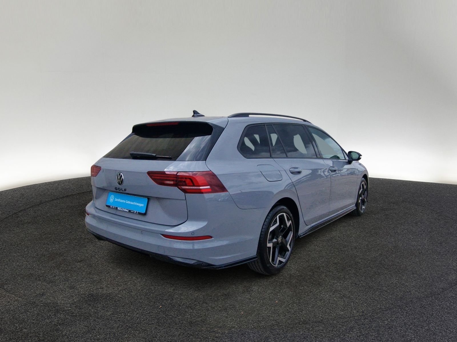 Volkswagen Golf Variant R-LINE BLACK TSI NAVI HuD KAM foto 4