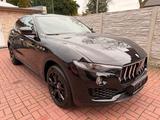Maserati Levante Diesel VOLL+PANO+20"ALU+SITZBELÜFTUNG - Maserati Levante in Berlin