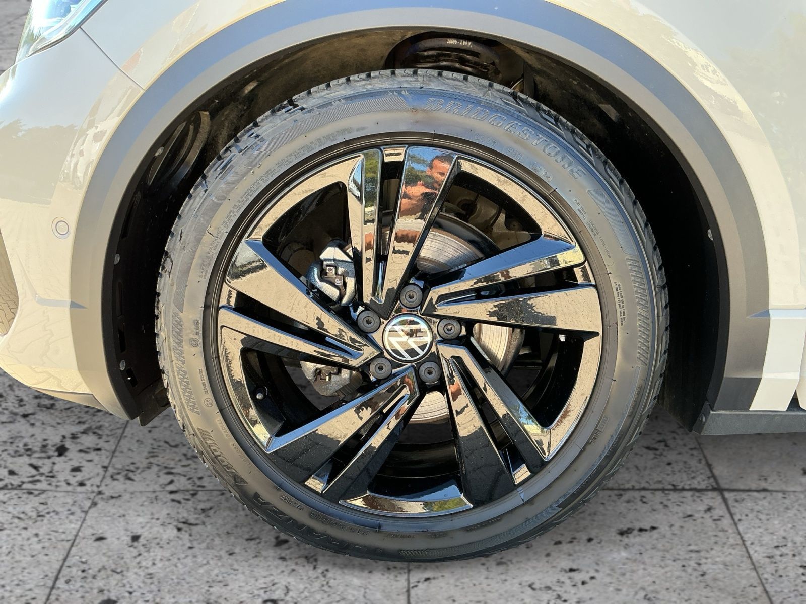 Volkswagen T-Roc - Bild 8