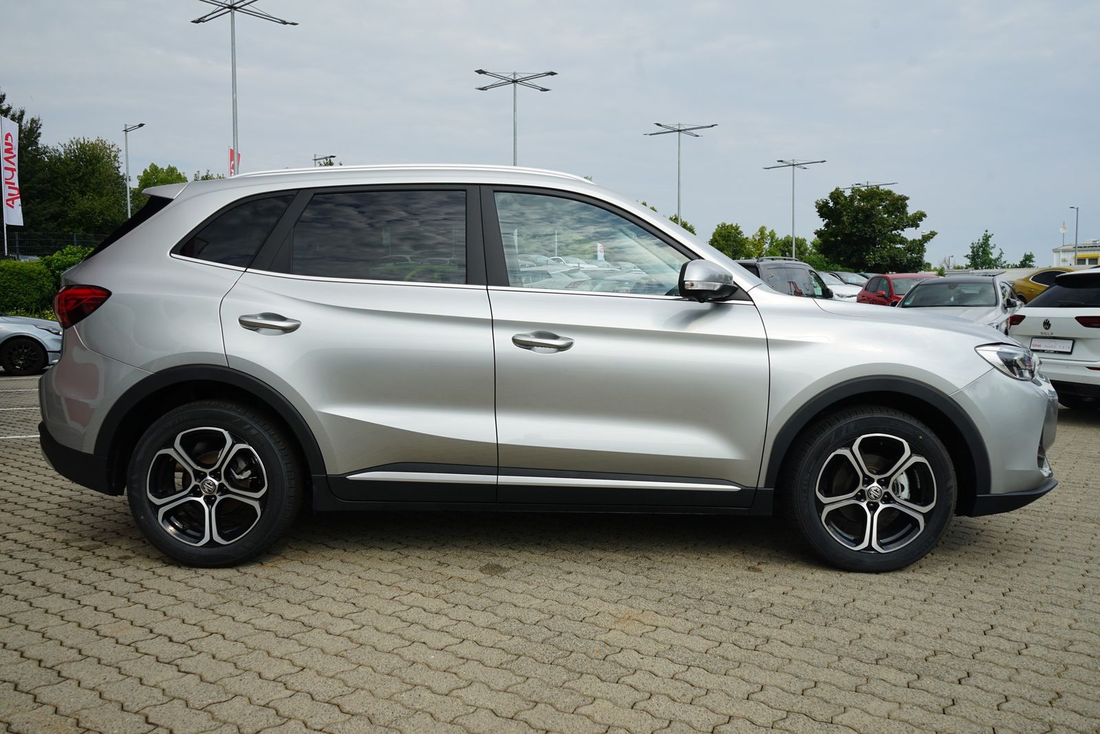 MG ZS