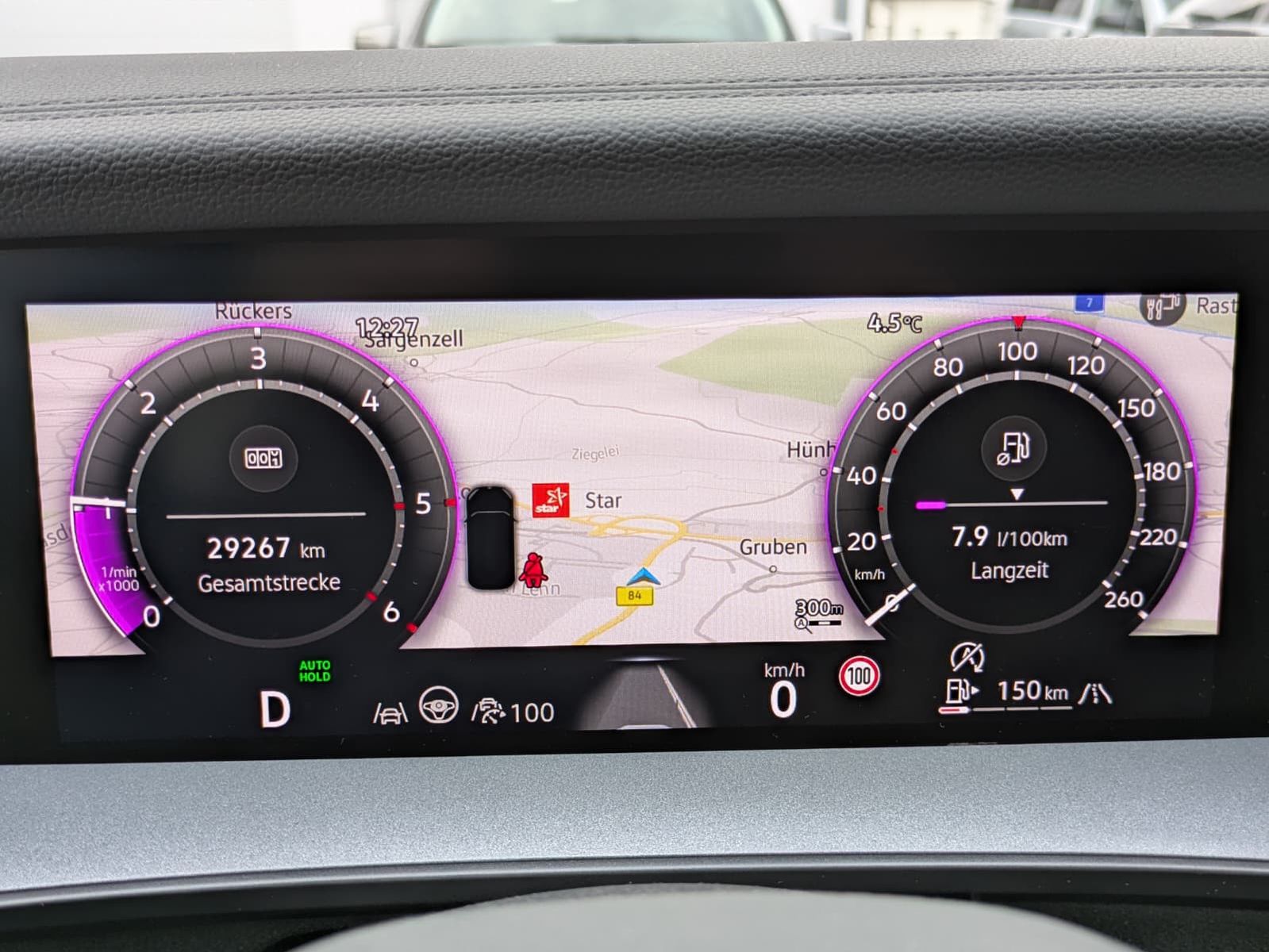 Fahrzeugabbildung Volkswagen Tayron 2.0 TDI 4M R-Line BLACK*7Si*MATRIX*PANO