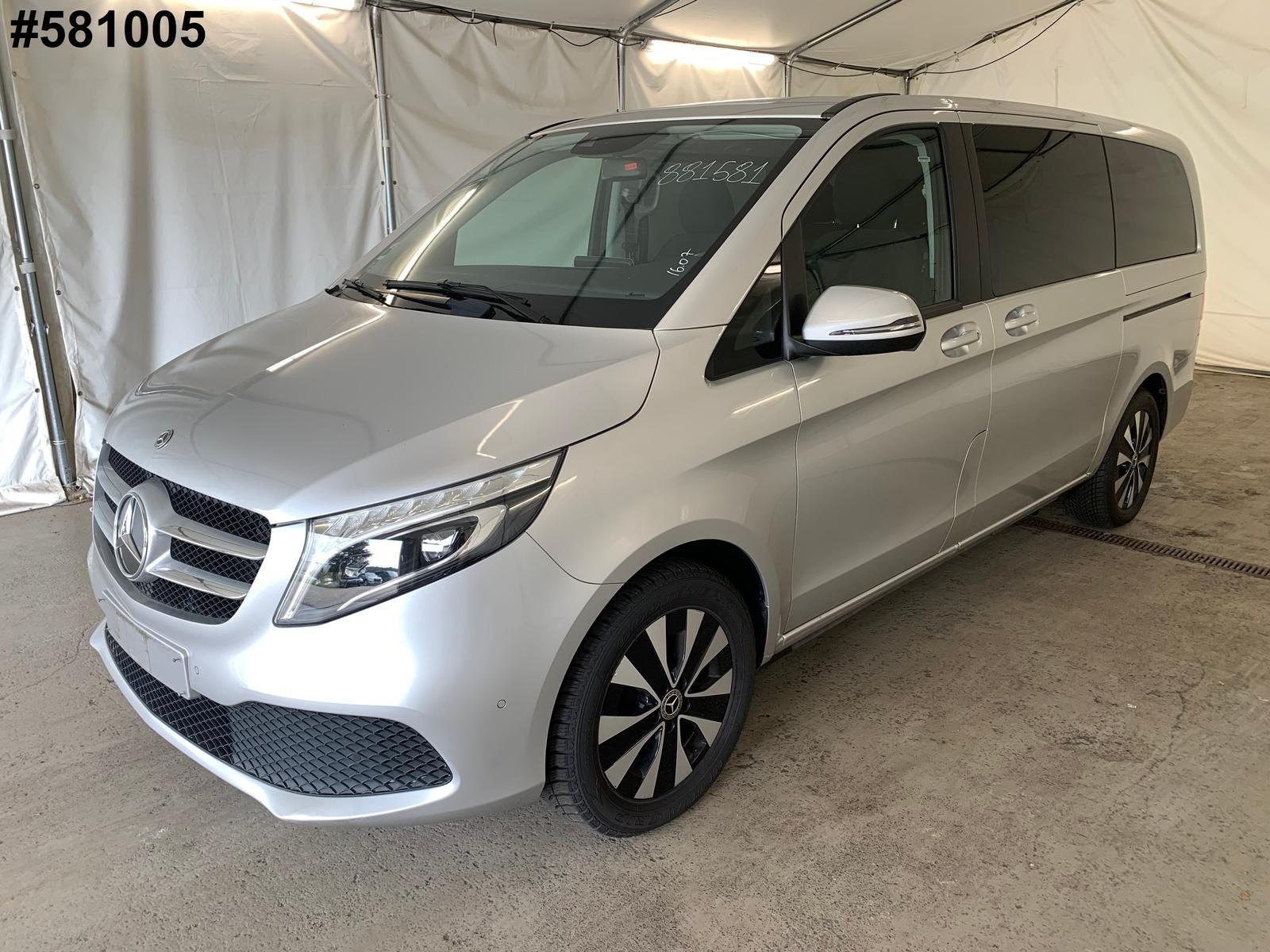 Mercedes V 300 - 1