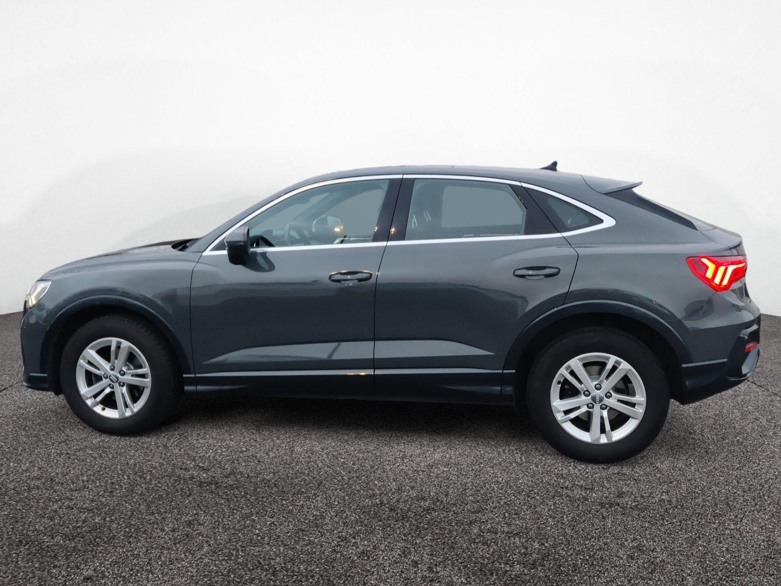 Audi Q3 Sportback 35 TDI AHK LED Kamera Schiebedach