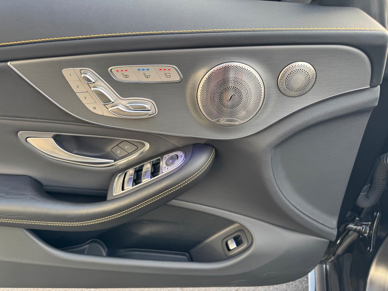 Fahrzeugabbildung Mercedes-Benz C 63 AMG S Cabrio+FinalEdition+Keramik+Carbon+