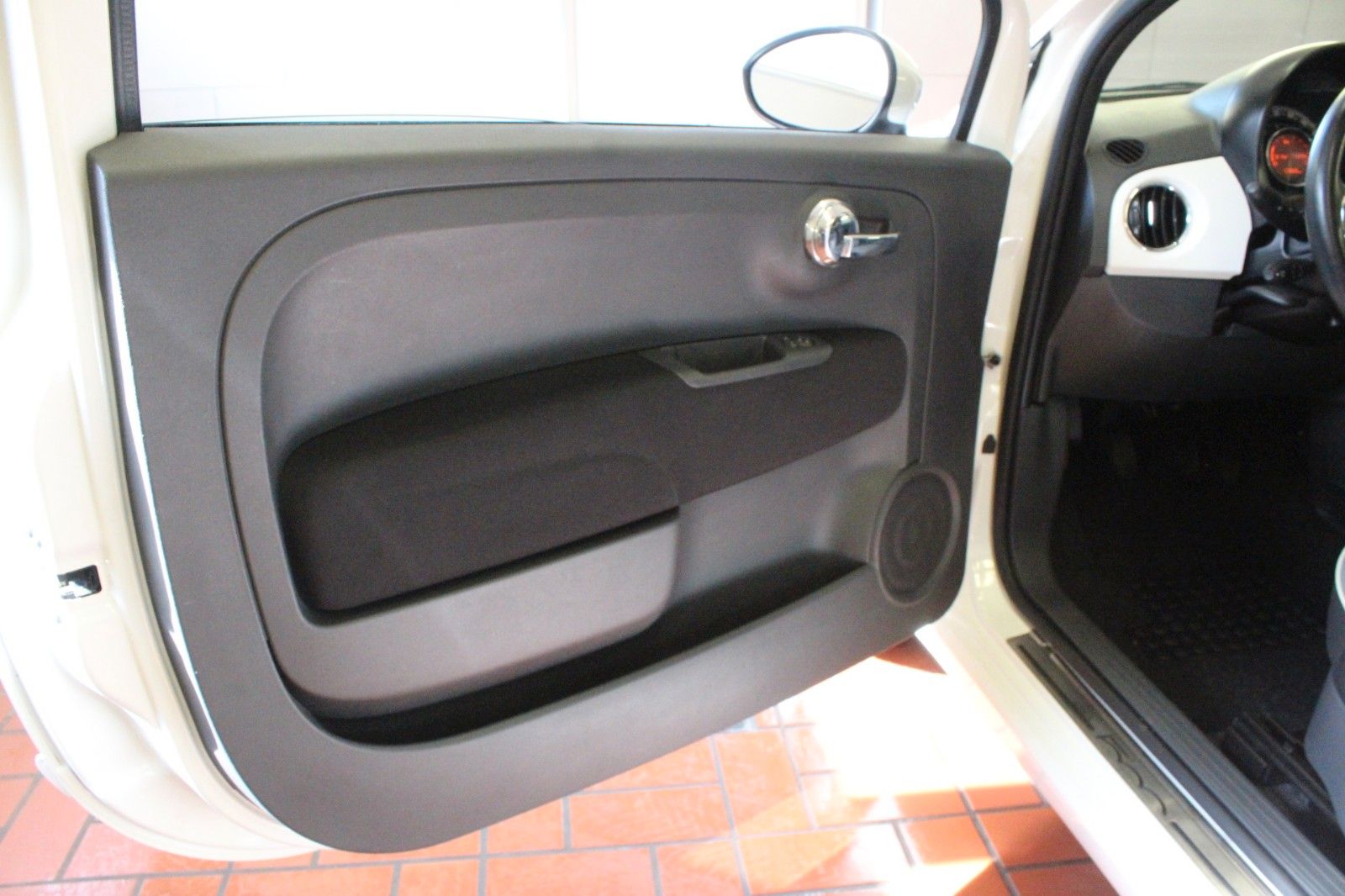 Fahrzeugabbildung Fiat 500C 1.2 8V Lounge*Klima*PDC*
