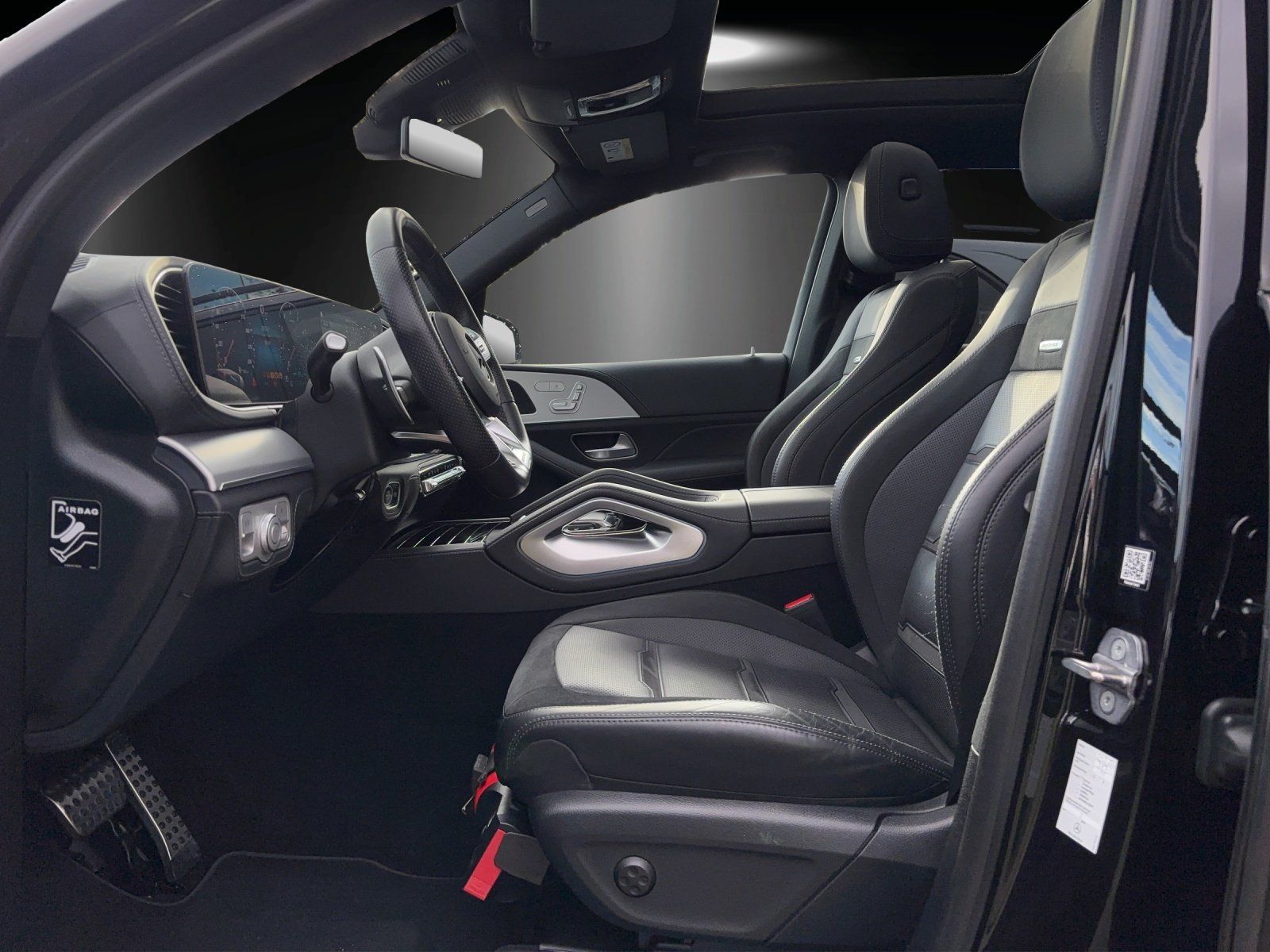 Fahrzeugabbildung Mercedes-Benz GLE 63 AMG Pano DISTRO Nappa AHK Kamera MLED EDW