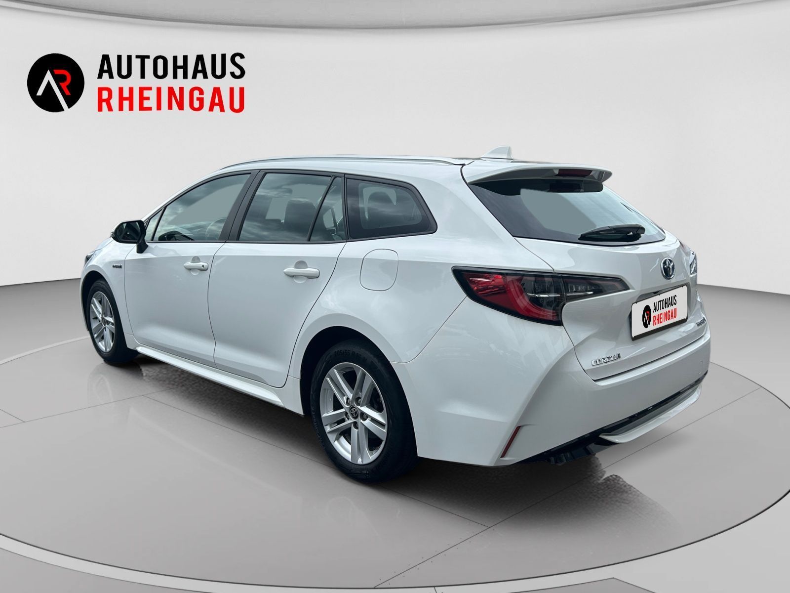 Fahrzeugabbildung Toyota Corolla 2.0 Hybrid Business Edition ACC NAVI RFK