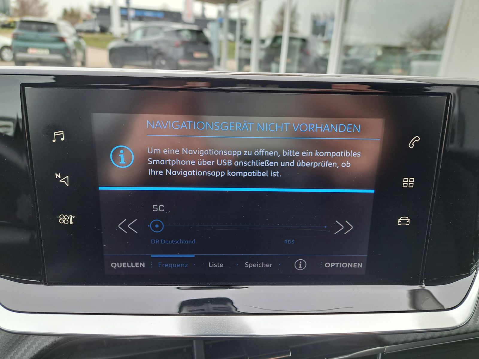 Fahrzeugabbildung Peugeot 208 Active Pack LED SITZHEIZUNG PDC ALU TEMPOM.