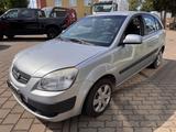 Kia Rio 1.4 EX - Kia Rio: Ex