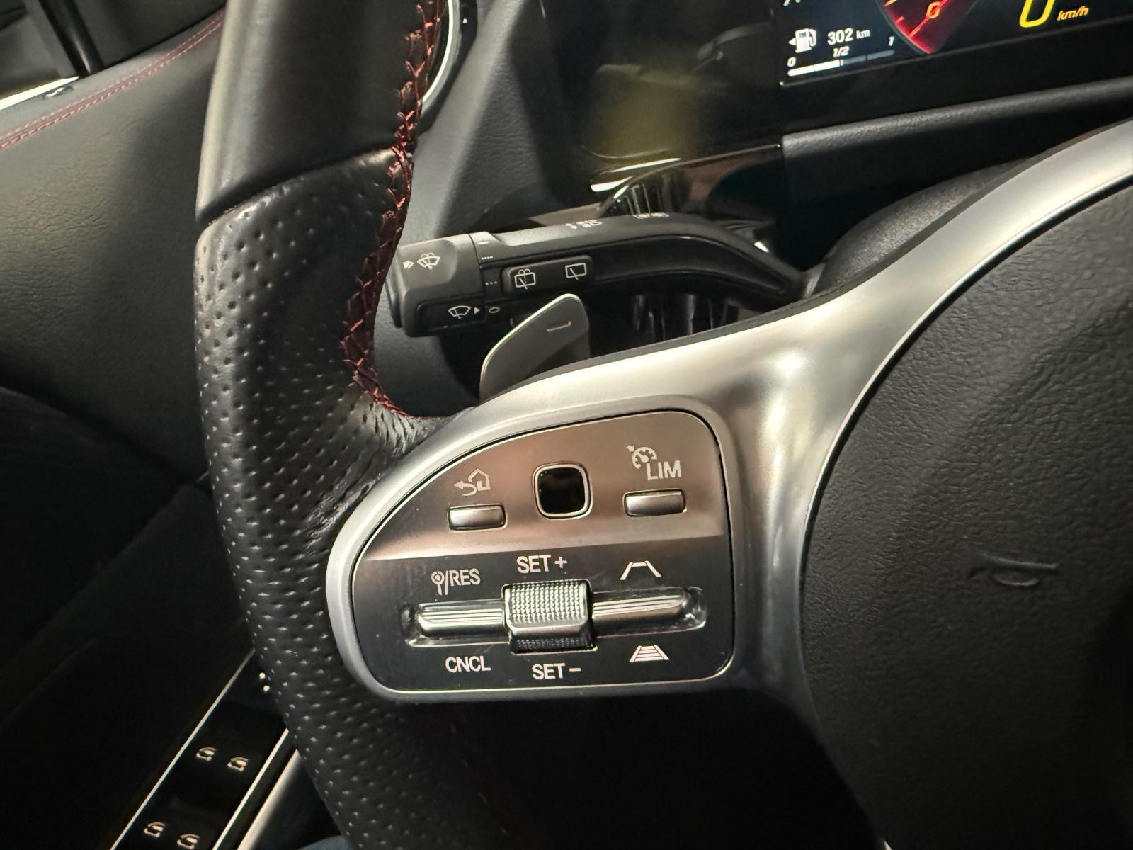Mercedes-Benz GLA 220 d*AMG-LINE*AHK*MBUX*19 ZOLL*PARK-ASSIST*