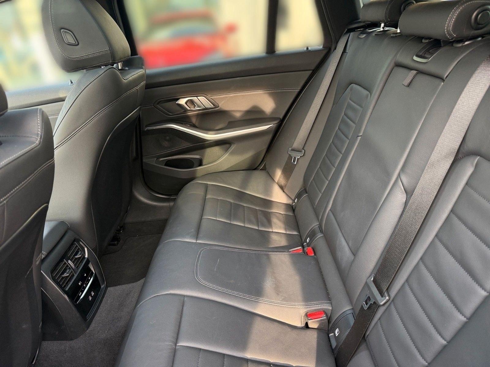 BMW M340d xDrive BMW M340d Touring xDrive, Pano.-Dac
